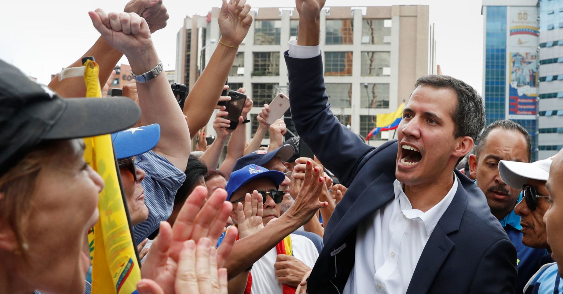 Tổng thống tự xưng Juan Guaido  