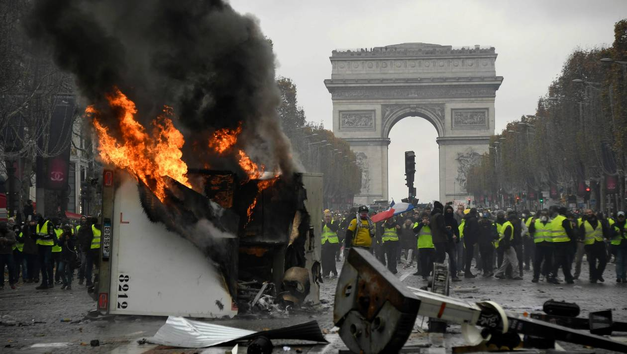 Bạo động ở Paris