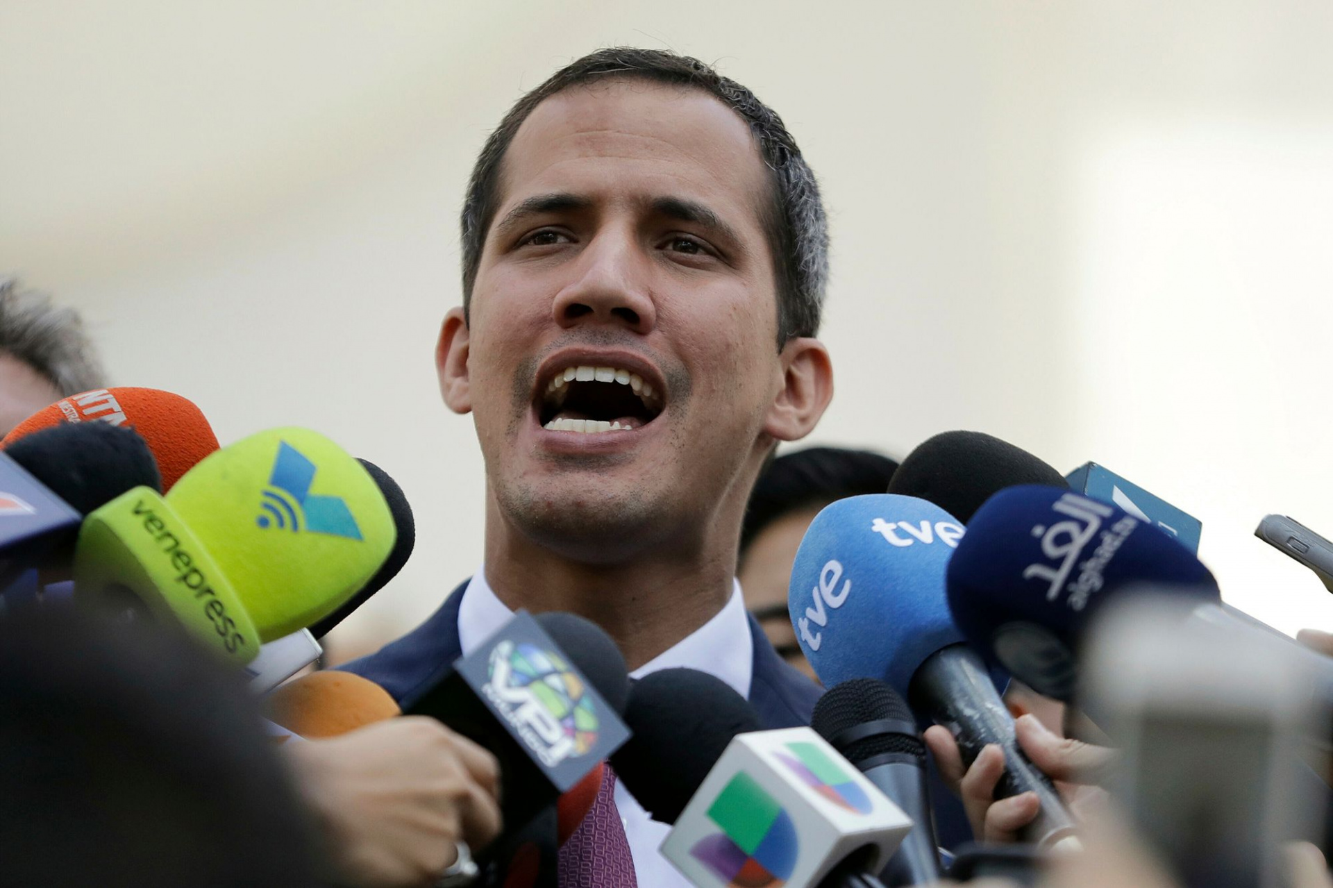 Tổng thống tự xưng Venezuela Juan Guaido