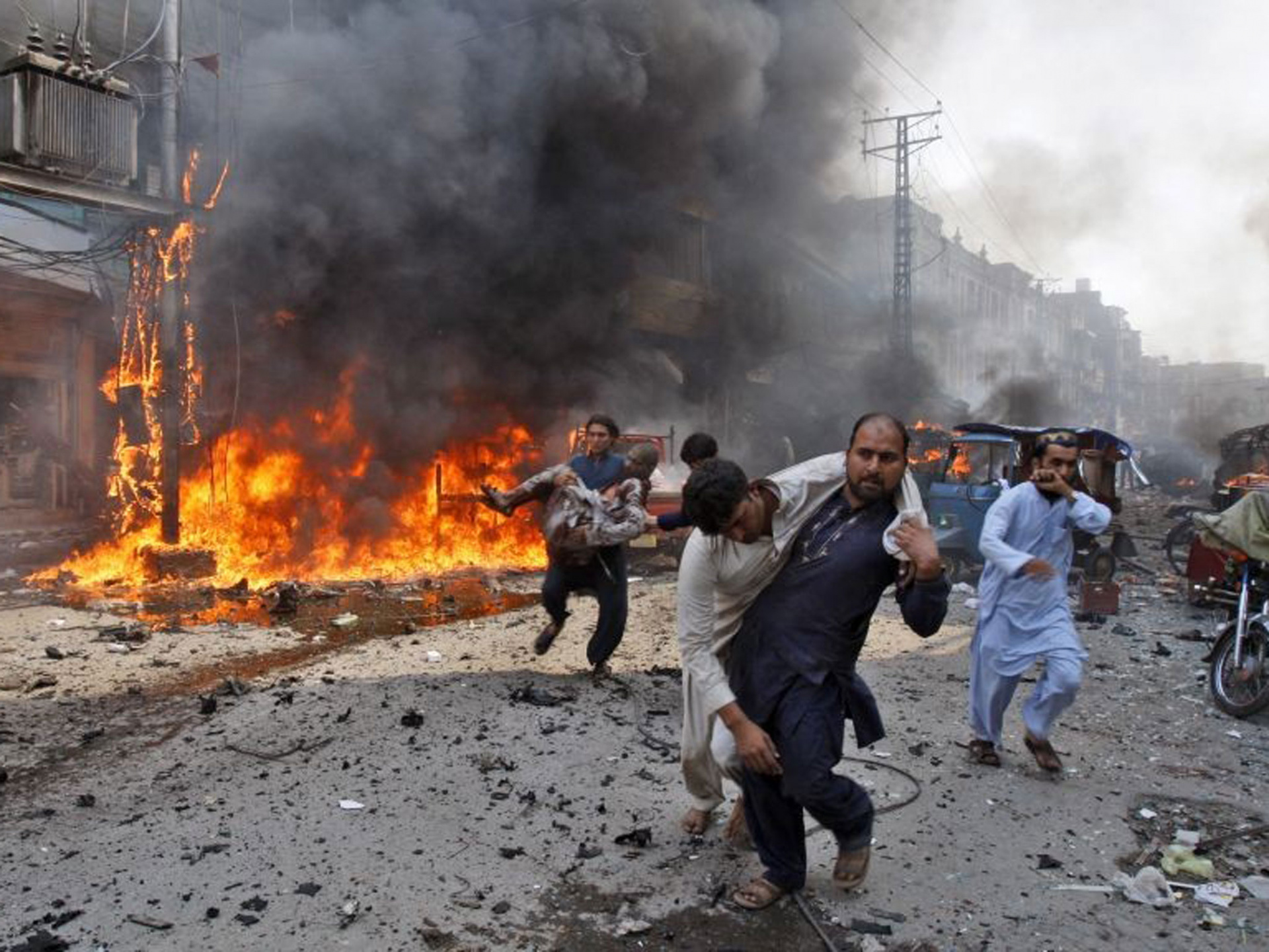 đánh bom ở Pakistan