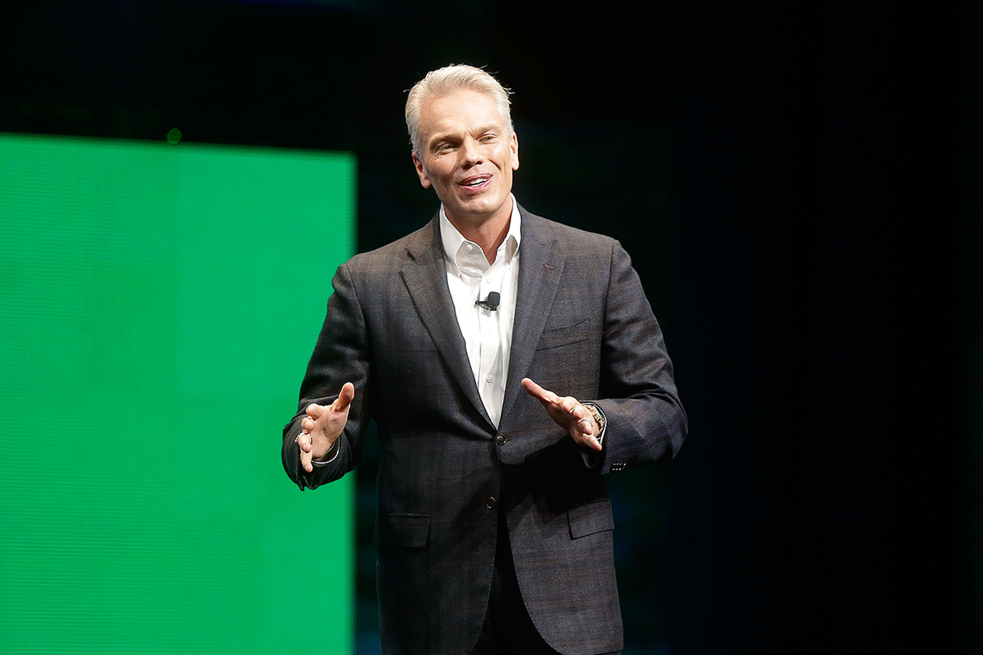 Chủ tịch Microsoft Brad Smith