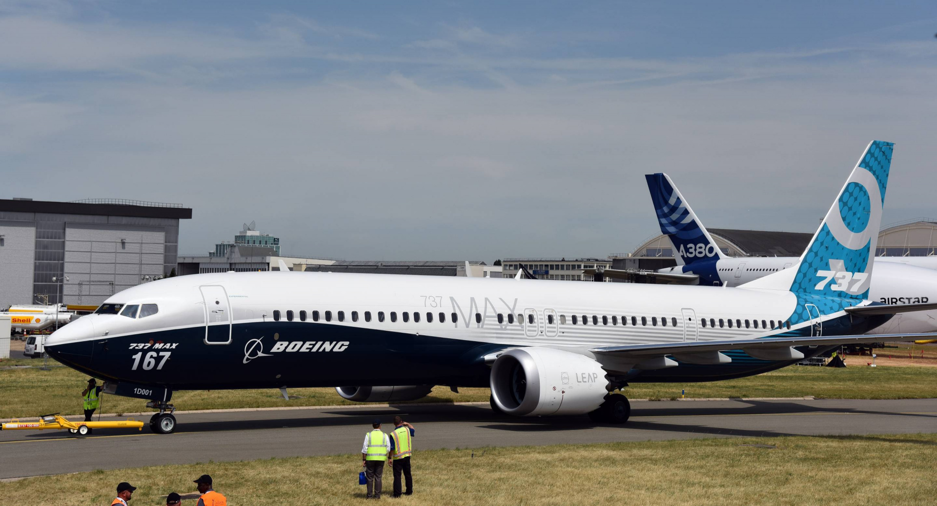 Boeing 7373