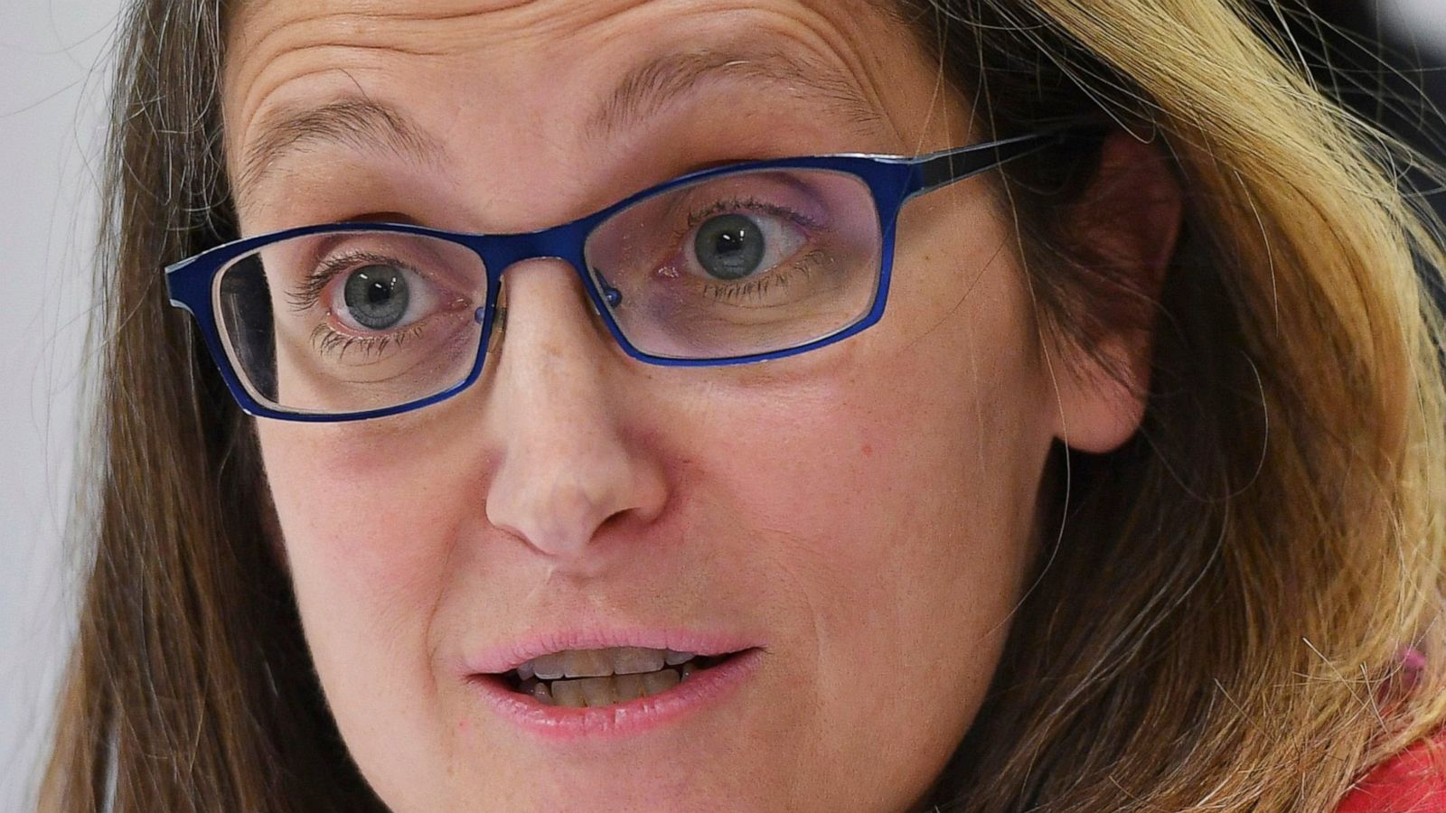 Ngoại trưởng Canada Chrystia Freeland