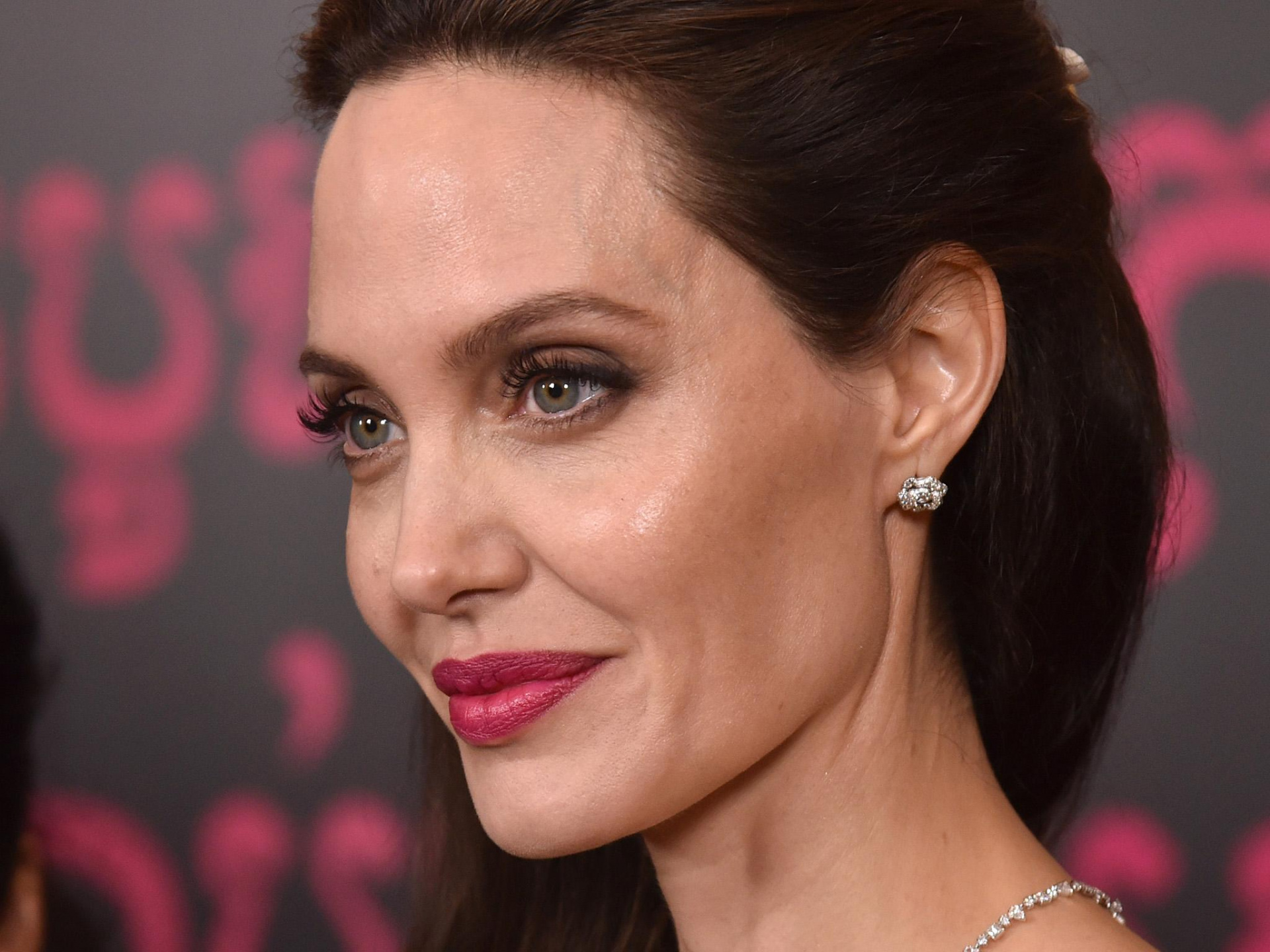 Angelina Jolie 