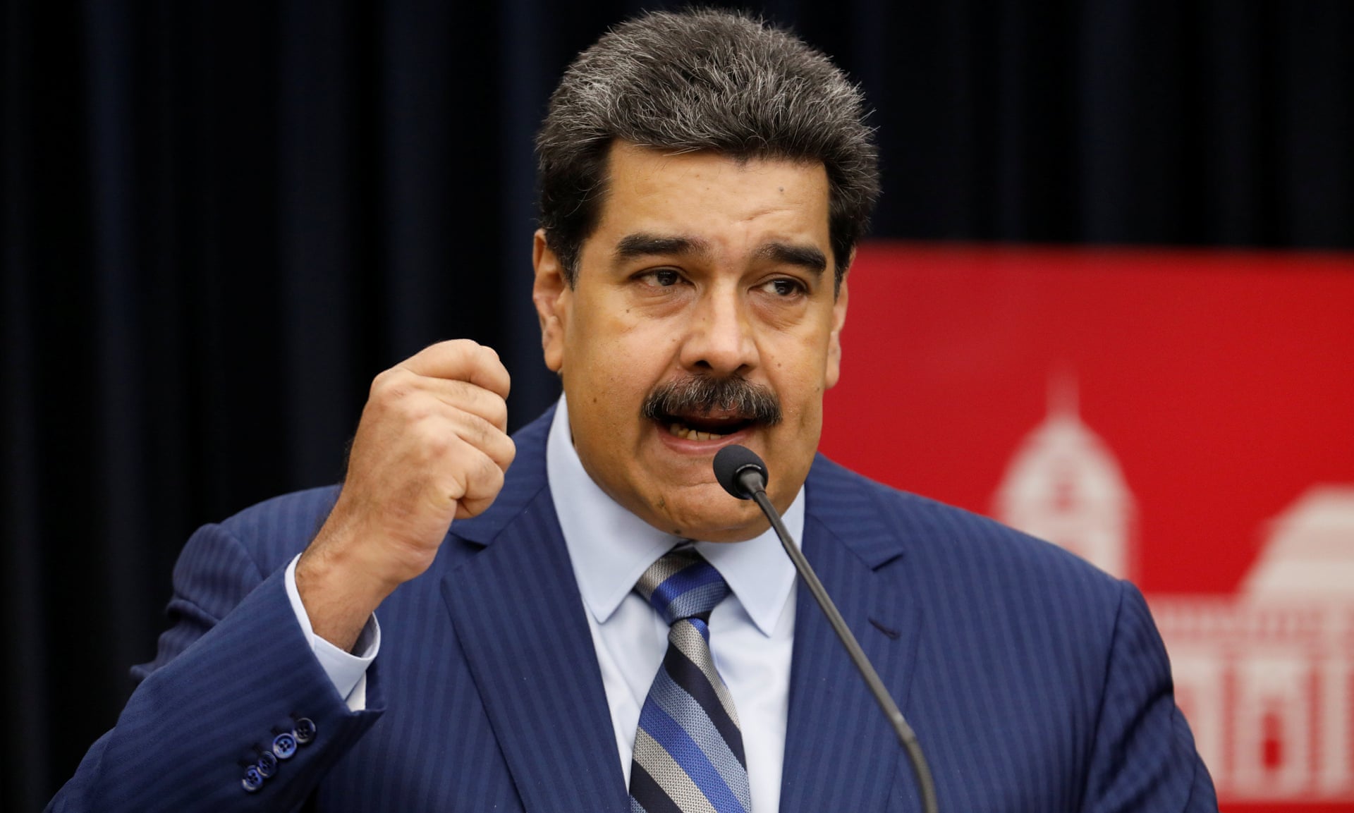 Cwin com đăng nhập của Tổng thống Maduro 