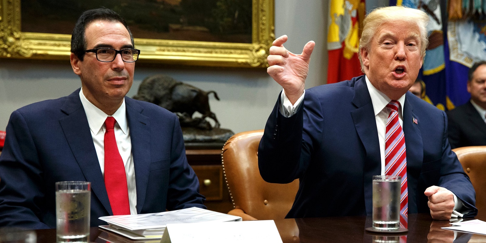 Donald Trump và Steven Mnuchin