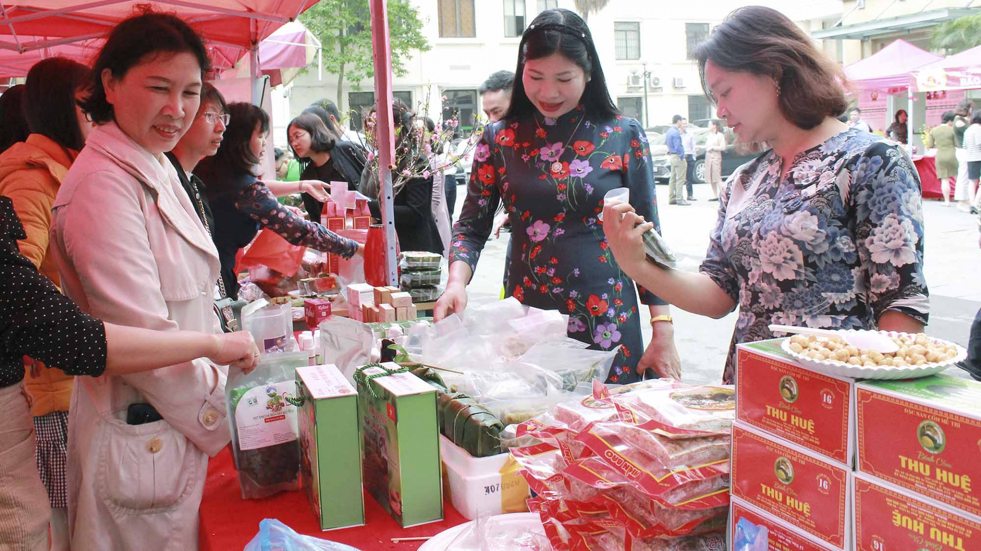Ngày hội mua sắm mua sắm xuân Canh Tý 2020 
