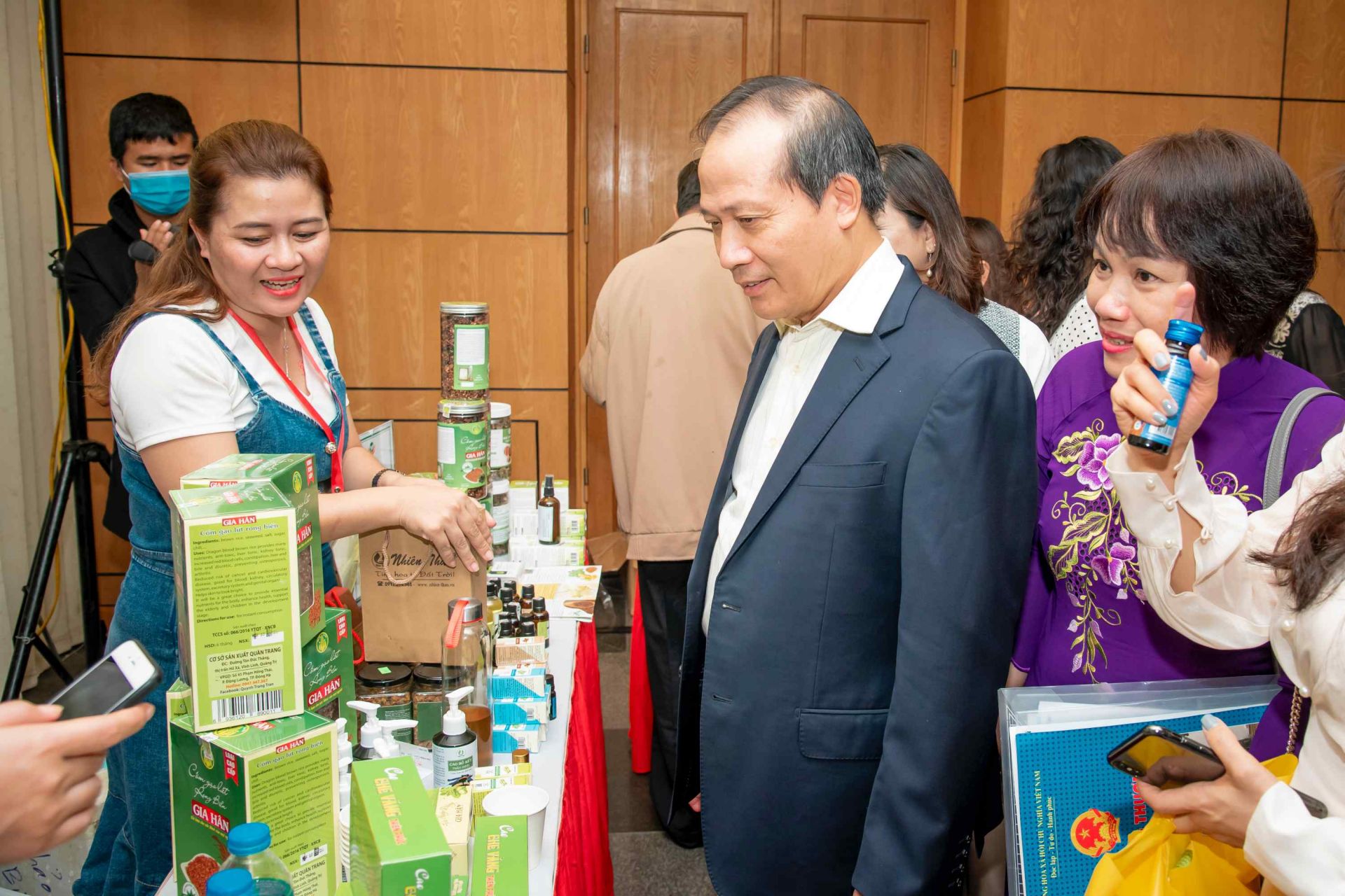 tham gia hỗ trợ kết nối tiêu thụ sản phẩm Link vào Cwin Cá Cược Thể Thao 2026 an toàn