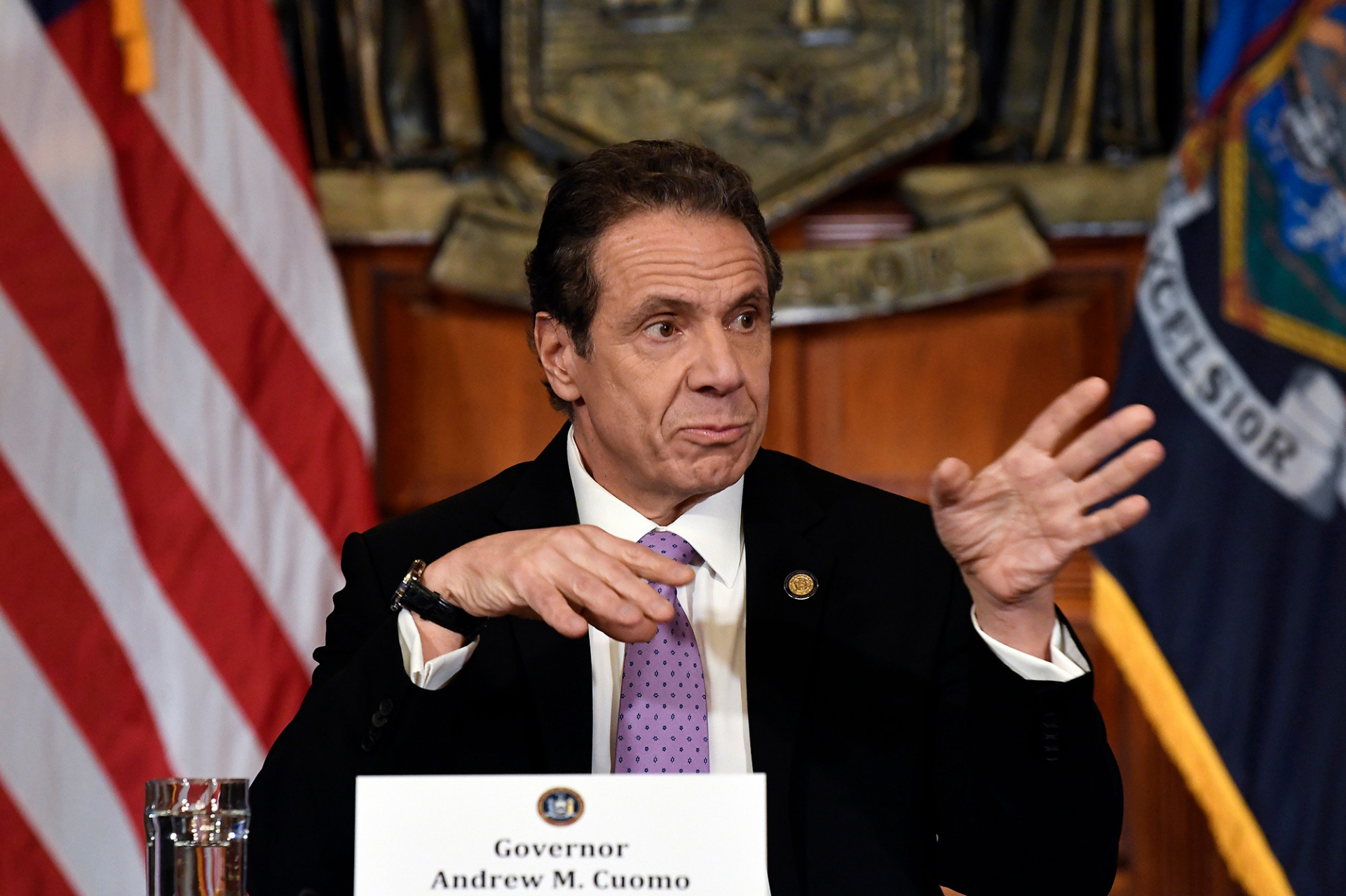 Thống đốc bang New York Andrew Cuomo