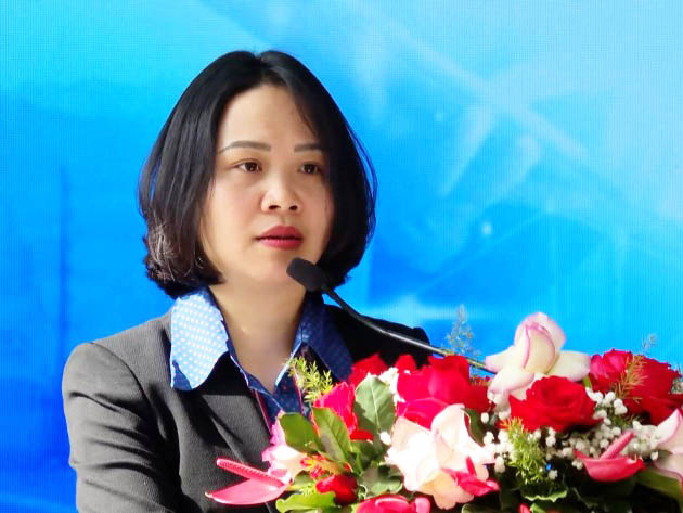 Hiền - Âu Mỹ