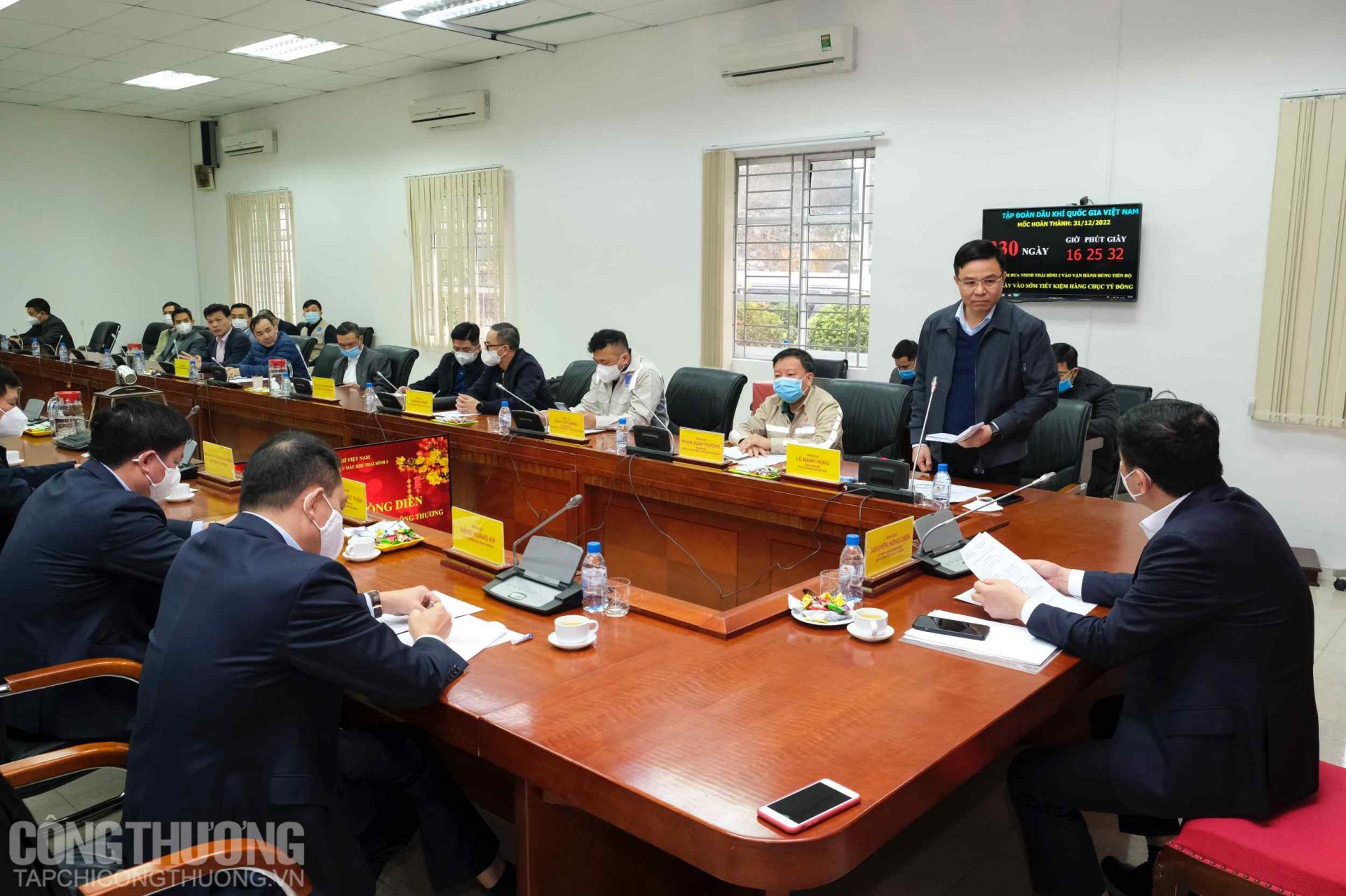 Tổng Giám đốc Tập đoàn Dầu khí Việt Nam Lê Mạnh Hùng cho biết đến nay tiến độ tổng thể của dự án đã đạt 88,2%. Tập đoàn, Ban quản lý dự án, đơn vị tổng thầu và các nhà thầu đang hết sức nỗ lực để đảm bảo các mốc tiến độ như đã cam kết với Cwin com đăng nhập.