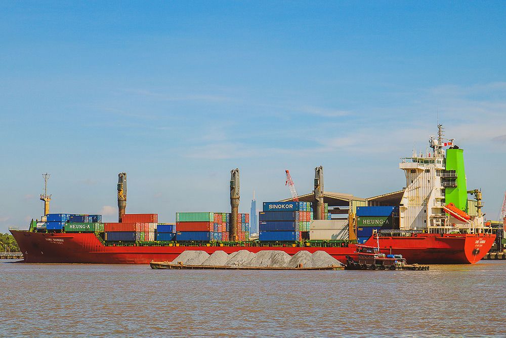 tàu container