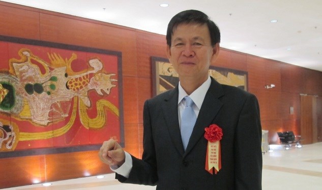 máy cuộn rơm