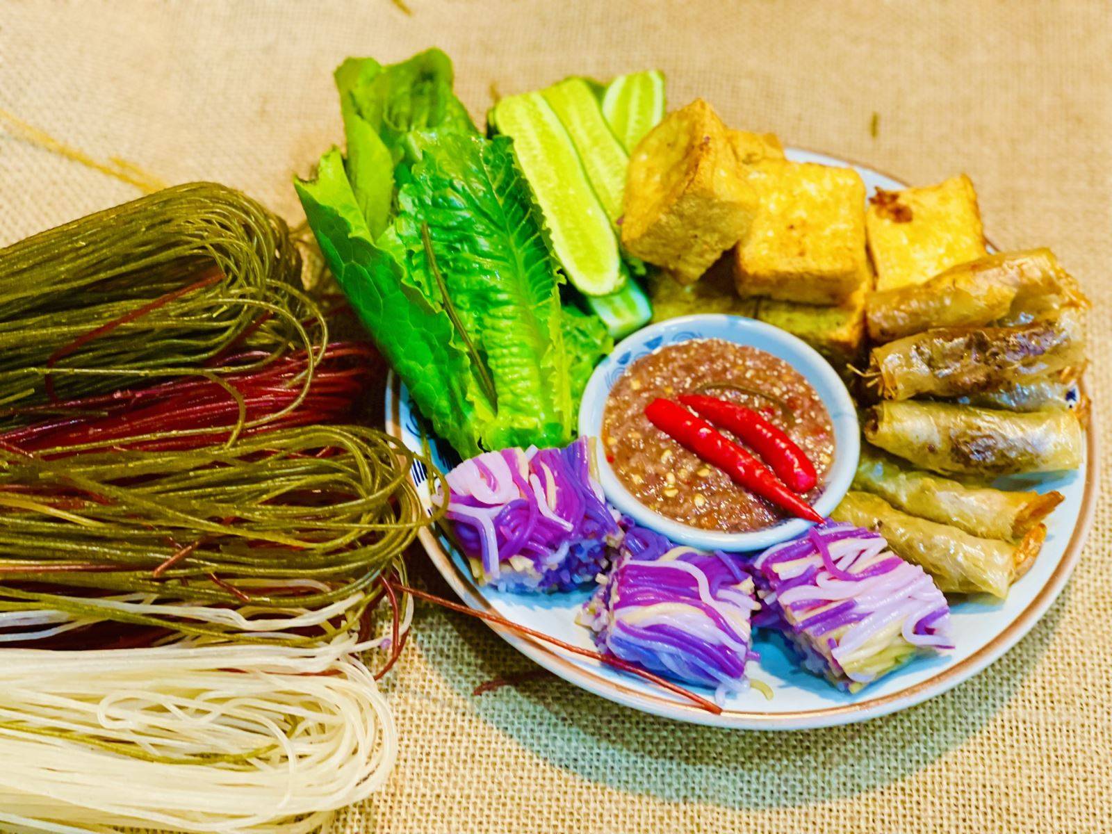bun  kho 4