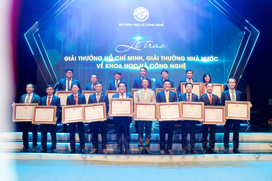 PVEP giai thuong ho chi minh