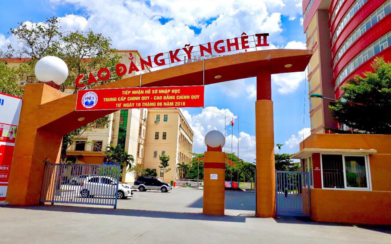 công nghệ ô tô