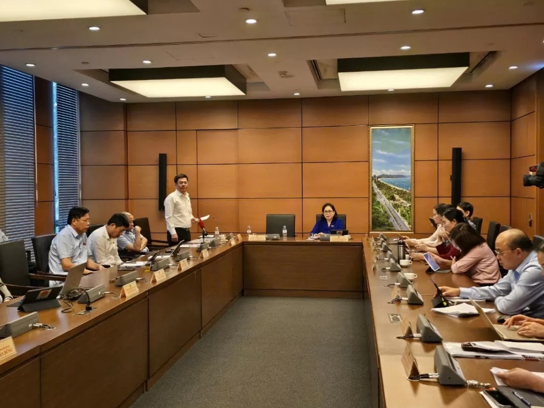 [Emagazines] Sửa đổi Luật Điện lực là rất cần thiết, cấp bách