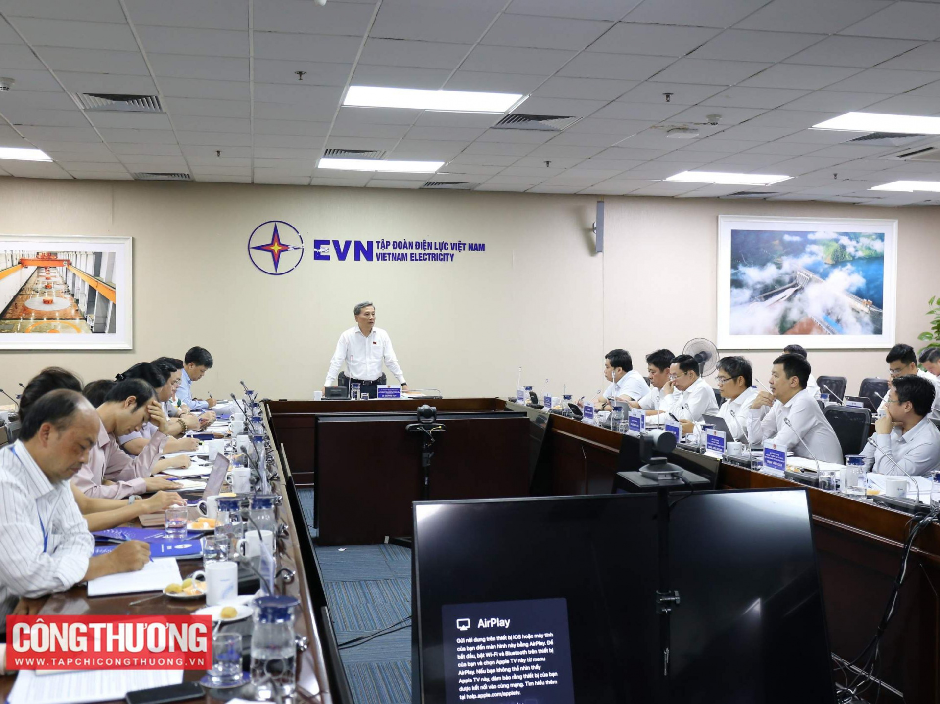 [Emagazines] Sửa đổi Luật Điện lực là rất cần thiết, cấp bách