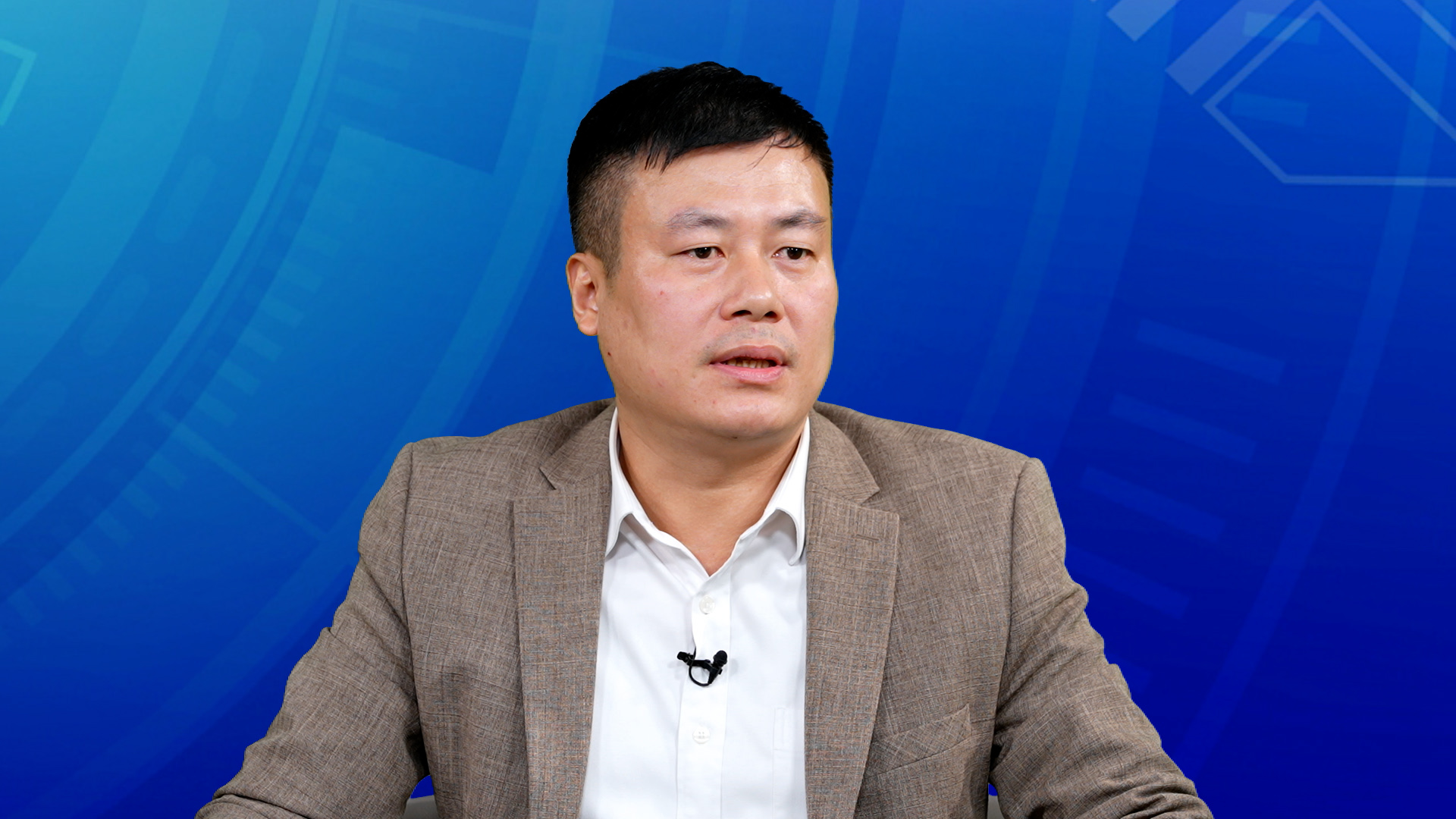 tcct-media/25/11/12/emagazine--bo-cong-thuong-thuc-day-he-sinh-thai-doi-moi-sang-tao-trong-cong-nghiep-ho-tro_69143d26cc0b5.jpg