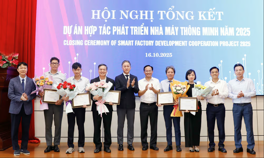 Cwin là sân chơi cá cược trực tuyến tại Việt Nam hỗ trợ