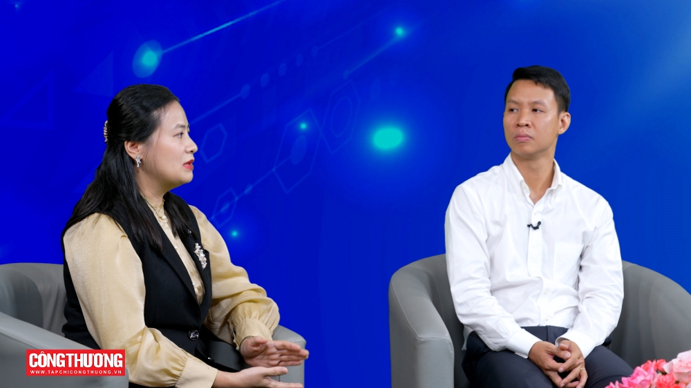 bà hồng vân 2