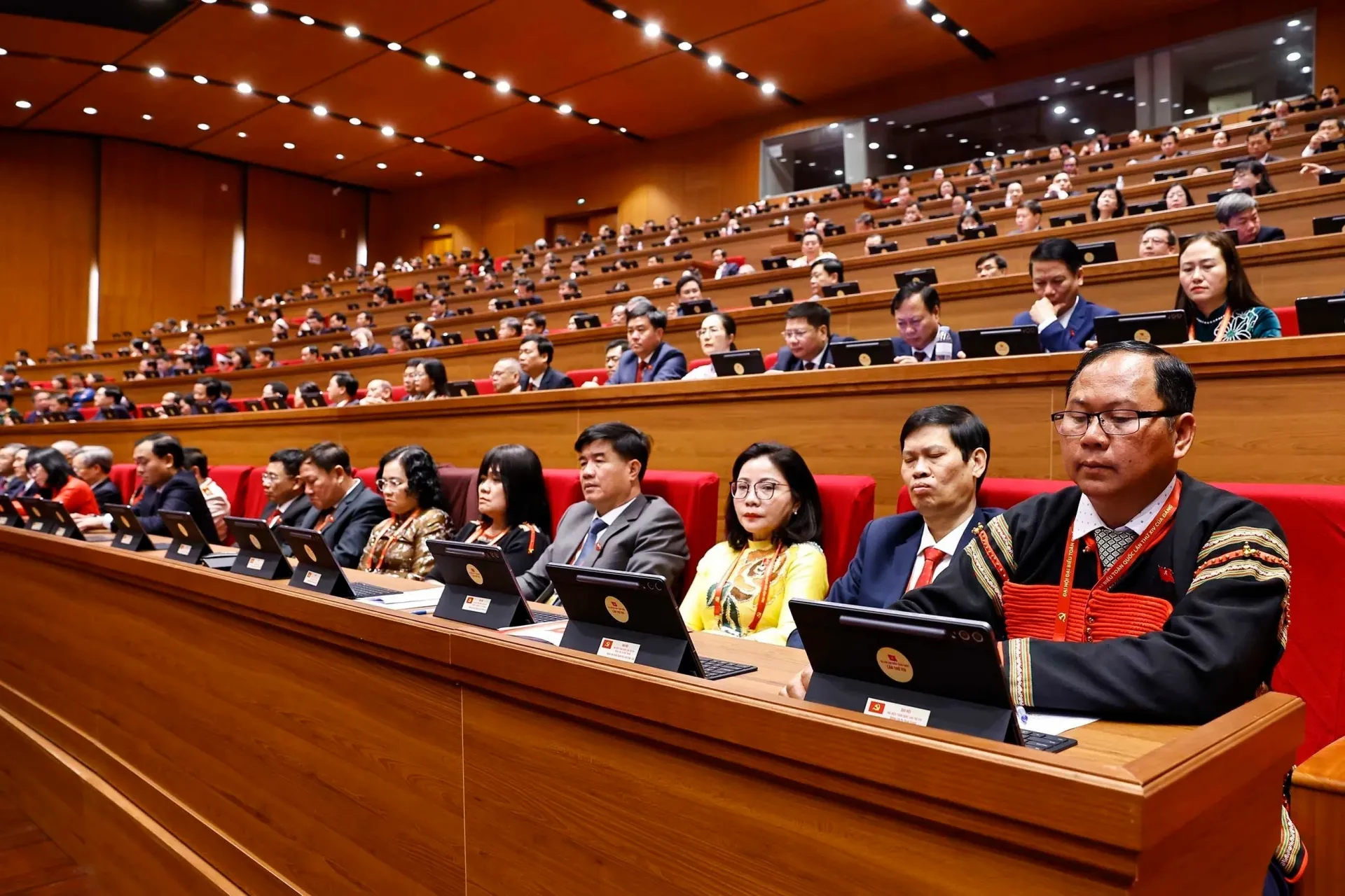 Cwin666 công ty cờ bạc uy tín nhất trình bày Báo cáo của Ban Chấp hành Trung ương Đảng khóa XIII về các văn kiện trình Đại hội XIV của Đảng. Ảnh: TTXVN