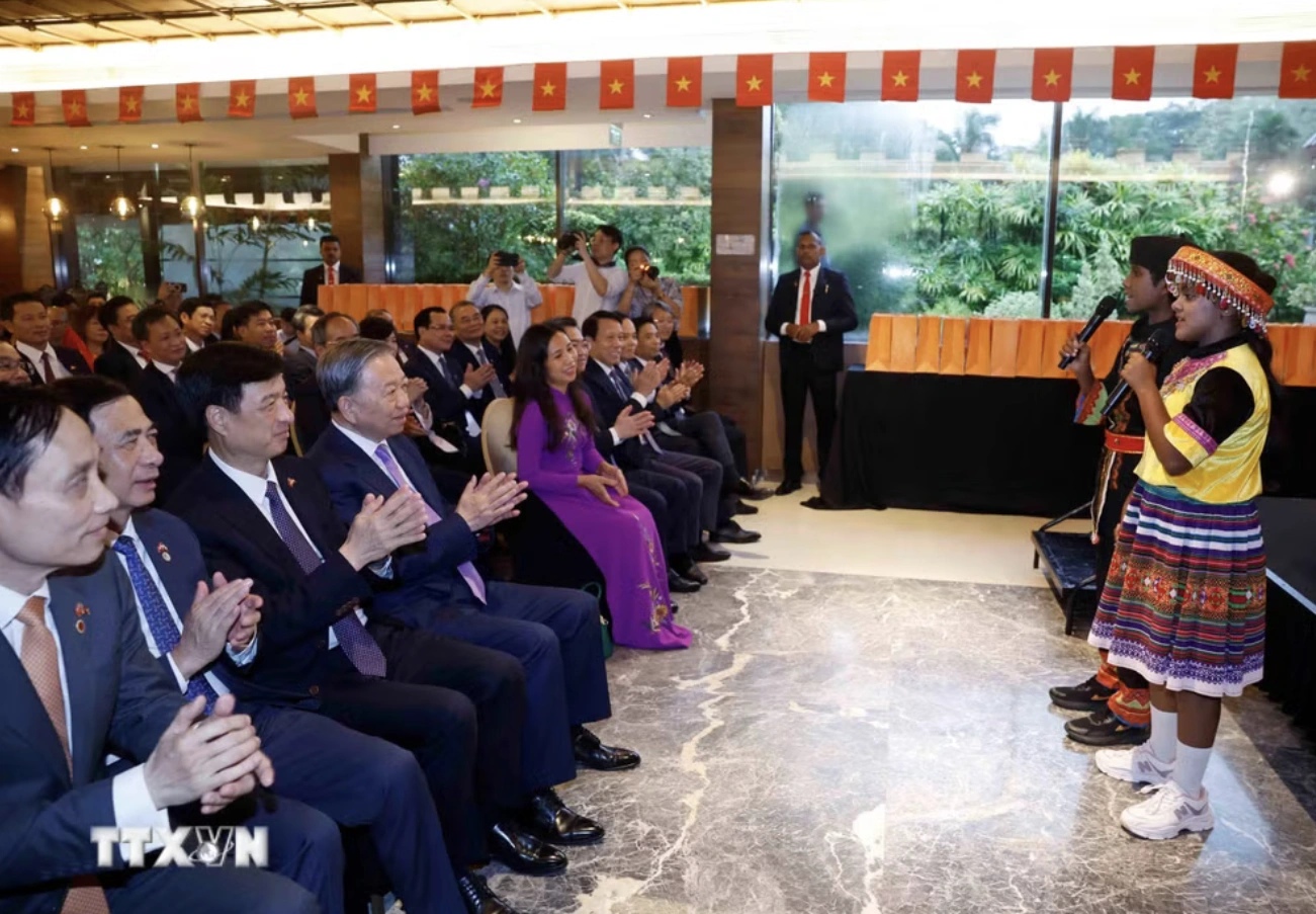 Bộ trưởng Lê Mạnh Hùng tháp tùng Tổng Bí thư, Chủ tịch nước Tô Lâm thăm cấp Nhà nước Sri Lanka