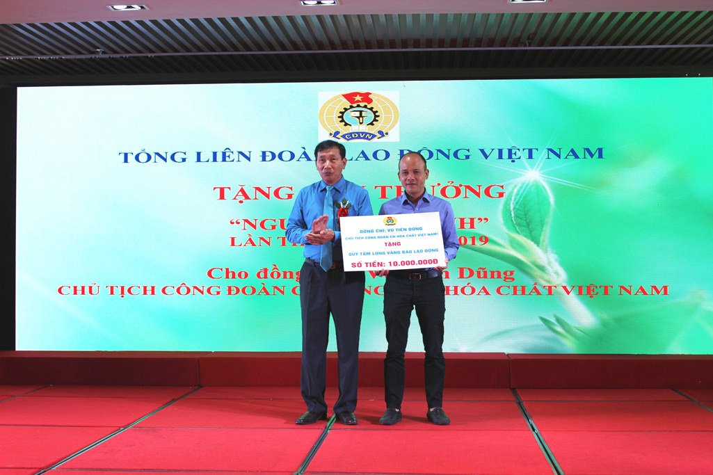  Ngành Hóa chất tuyên dương 90 gương sáng tiêu biểu
